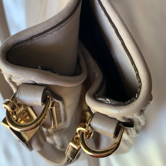 Coach Madison Phoebe Pinktuck Leather Shoulder Bag - Picture 3 of 11